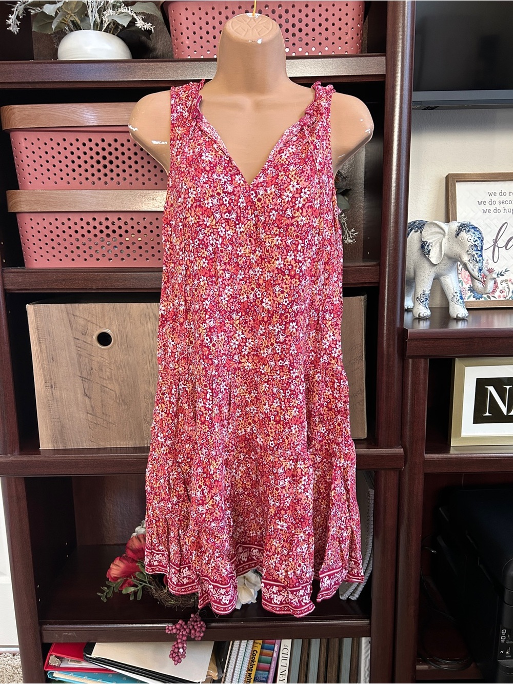Max Studio Women’s XS Red, Orange, and White Floral Dress